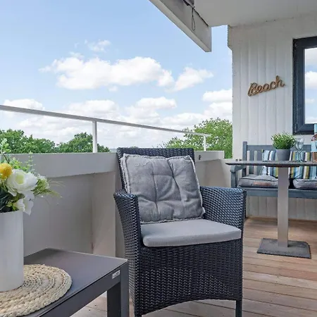 Sundeck B 4 7 Mit Kleinem Meerblick Apartment Sierksdorf